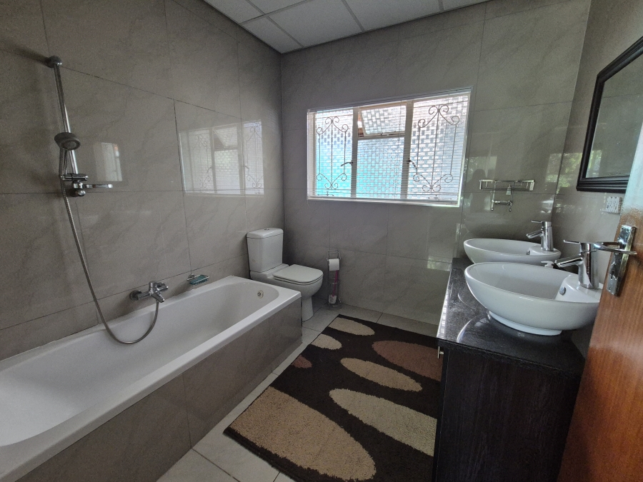 3 Bedroom Property for Sale in Stilfontein Ext 4 North West